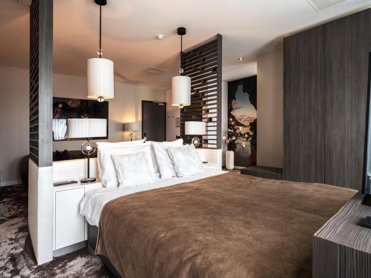 Van Der Valk Hotel Hoorn Экстерьер фото